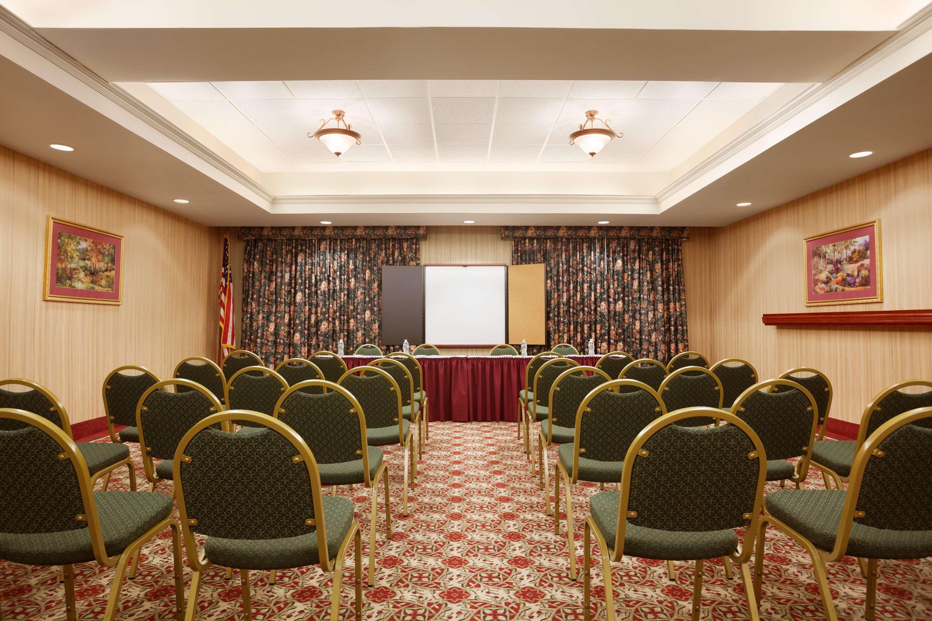 Hampton Inn קוויקרטאון מראה חיצוני תמונה