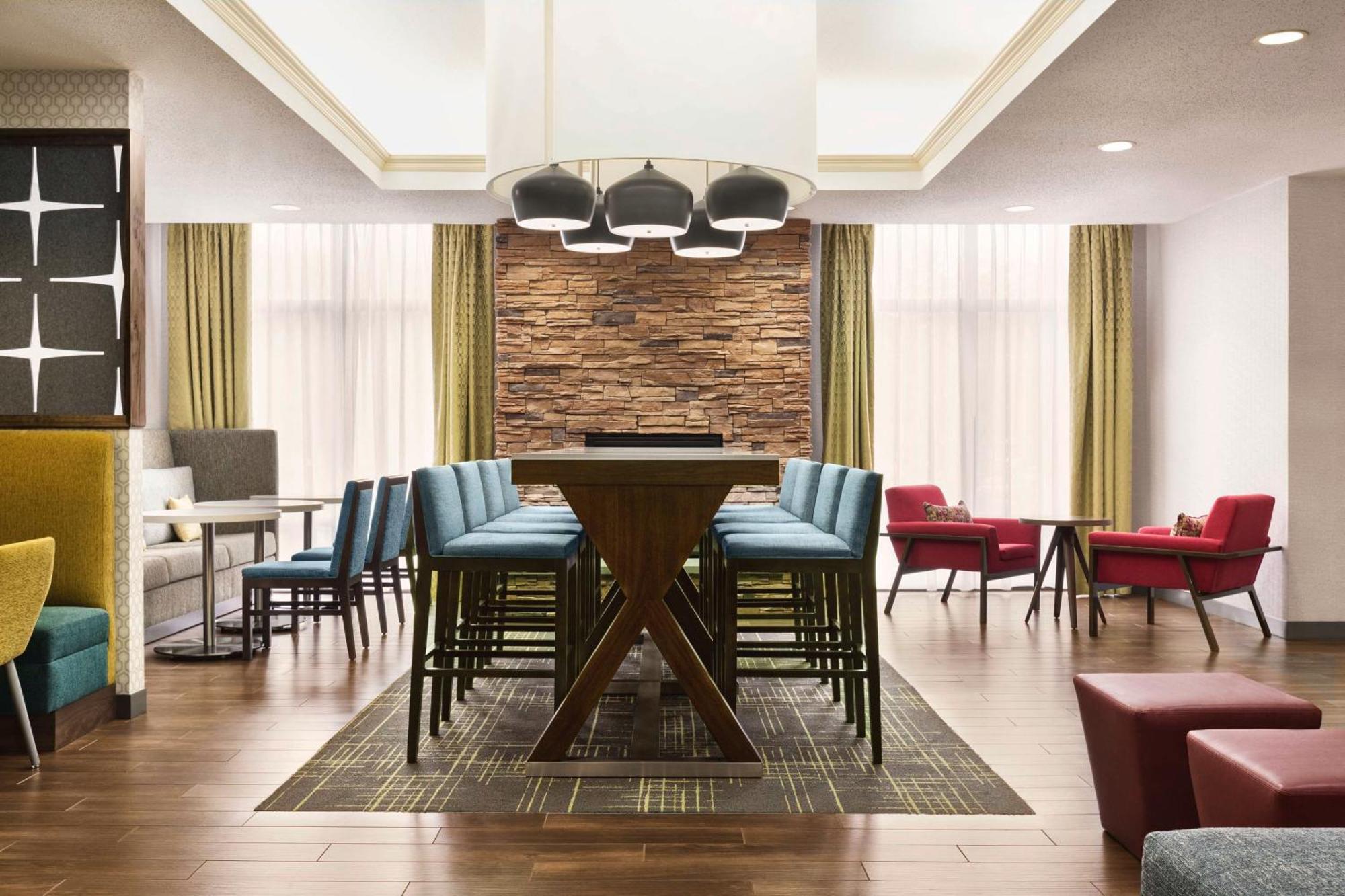 Hampton Inn קוויקרטאון מראה חיצוני תמונה